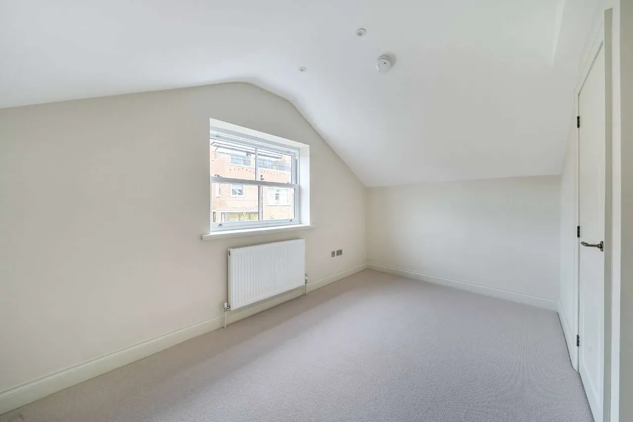 Platts Lane, London, NW3, photo 5