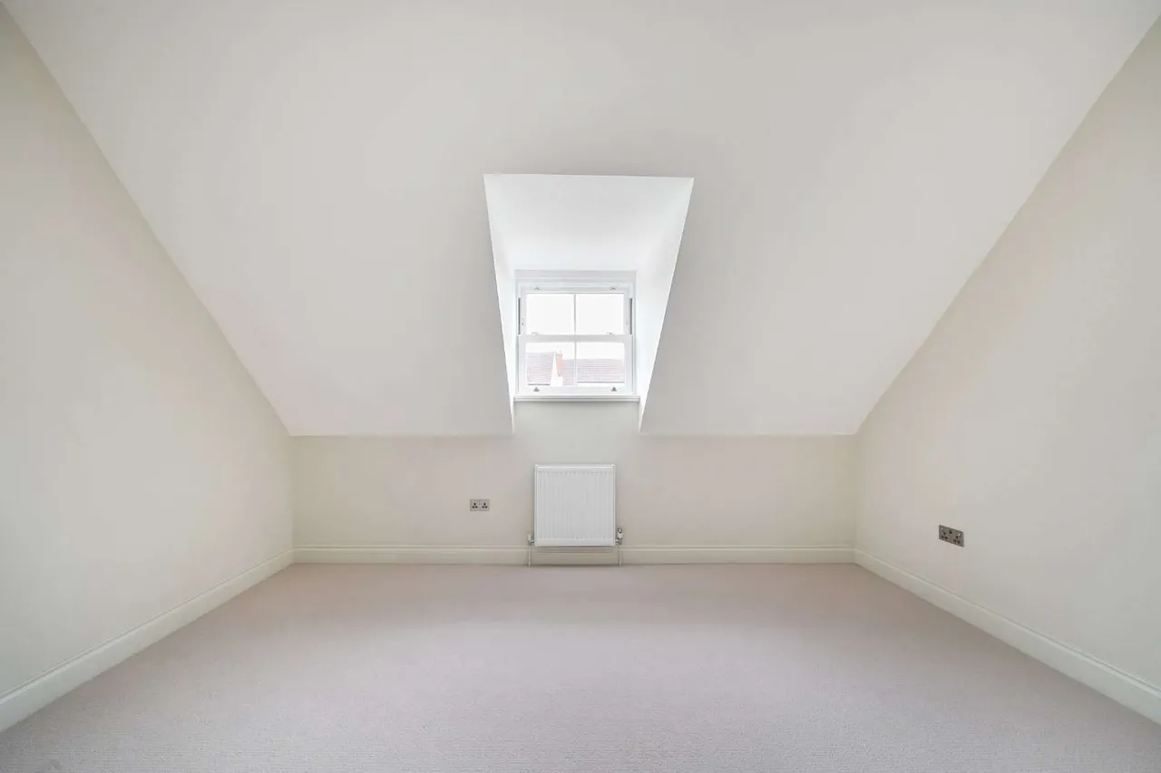 Platts Lane, London, NW3, photo 12