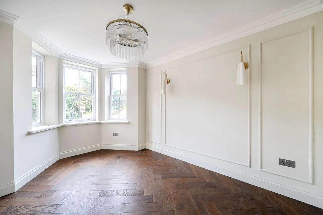 Platts Lane, London, NW3, photo 6