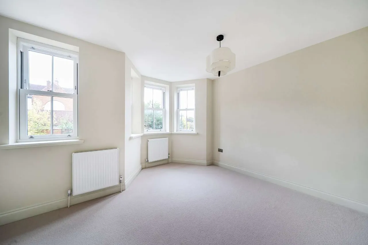 Platts Lane, London, NW3, photo 18