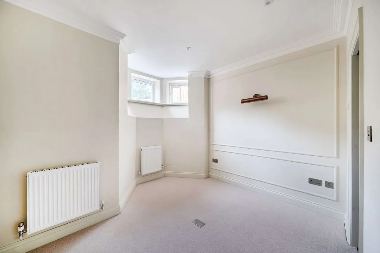 Platts Lane, London, NW3, photo 14