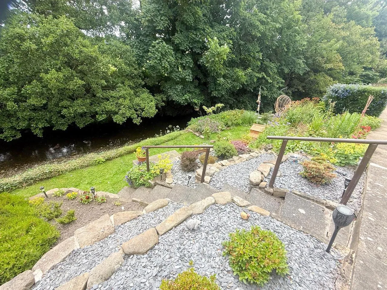Colne Road, Glusburn, BD20 8RG, photo 21