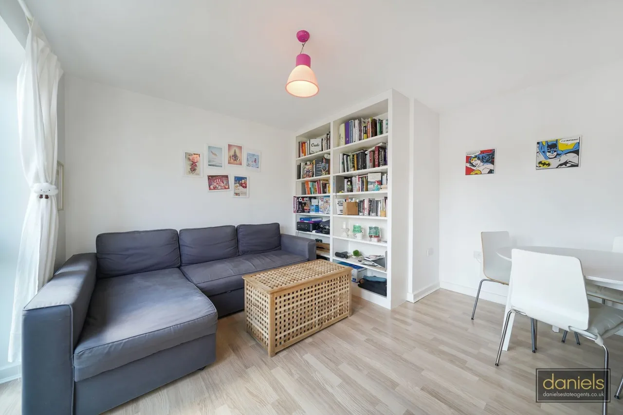 Harlesden Road, Willesden, NW10, photo 5
