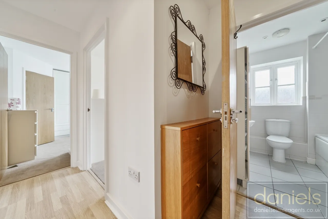 Harlesden Road, Willesden, NW10, photo 9