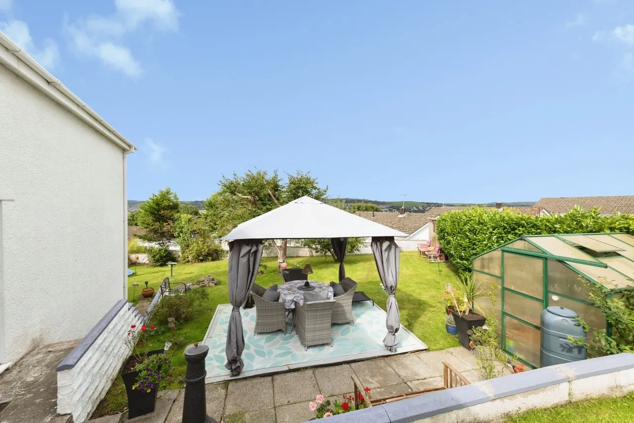 Elder Grove, Llangunnor, SA31, photo 3