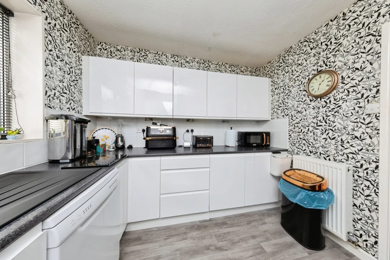 Elder Grove, Llangunnor, SA31, photo 6