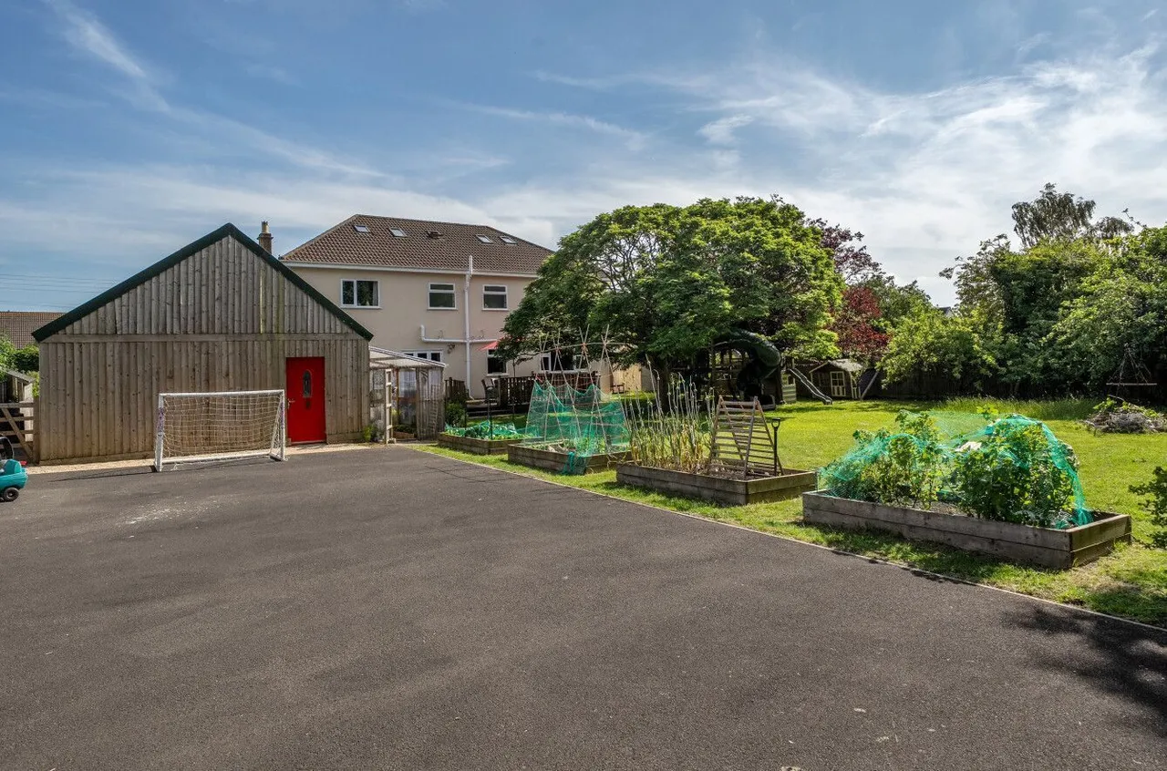 9 bed house for sale, Springfield, Peasedown St John, BA2