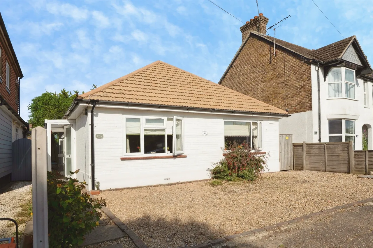 Links Avenue, Bognor Regis, PO22, photo 17