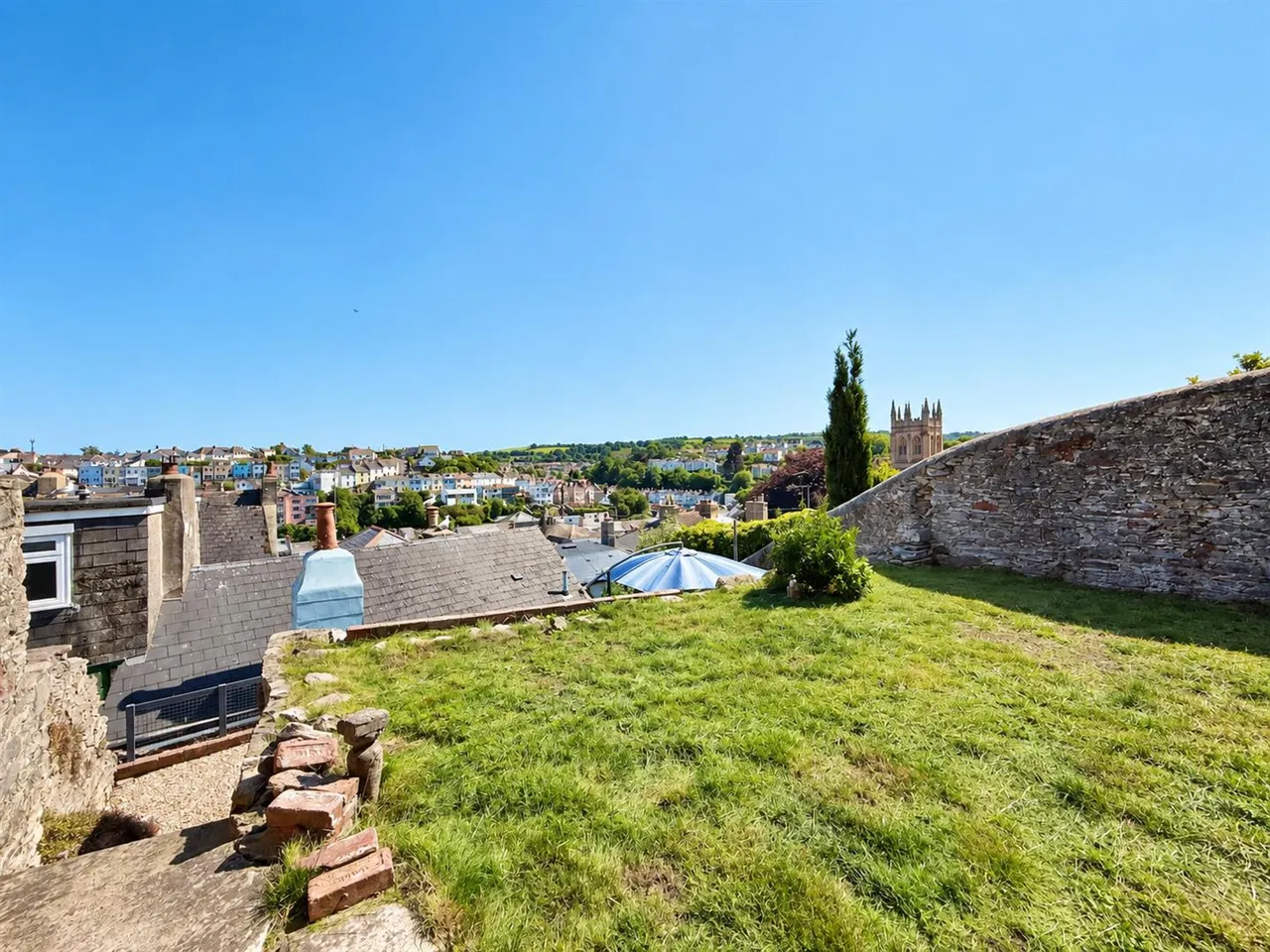 Station Hill, Brixham, photo 16