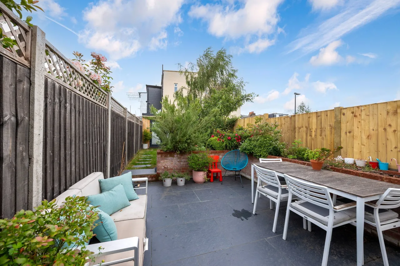 Victor Road, Teddington, photo 8