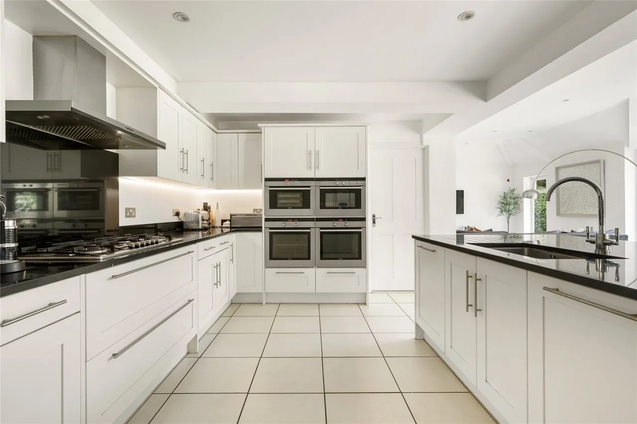 Ashcroft Park, Cobham, Surrey, KT11, photo 6