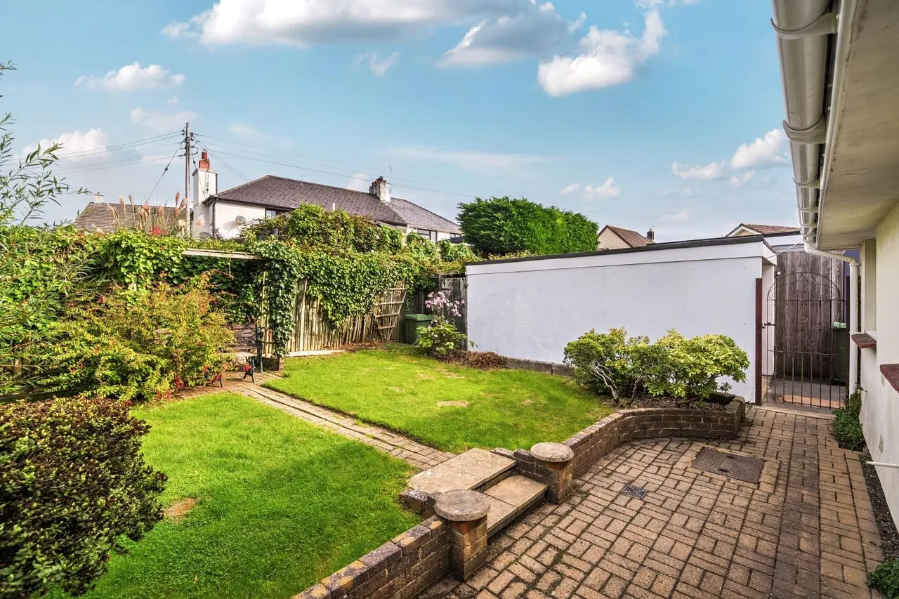 Denes Close, Landkey, EX32, photo 4