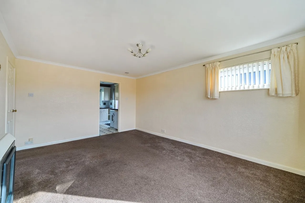 Denes Close, Landkey, EX32, photo 8