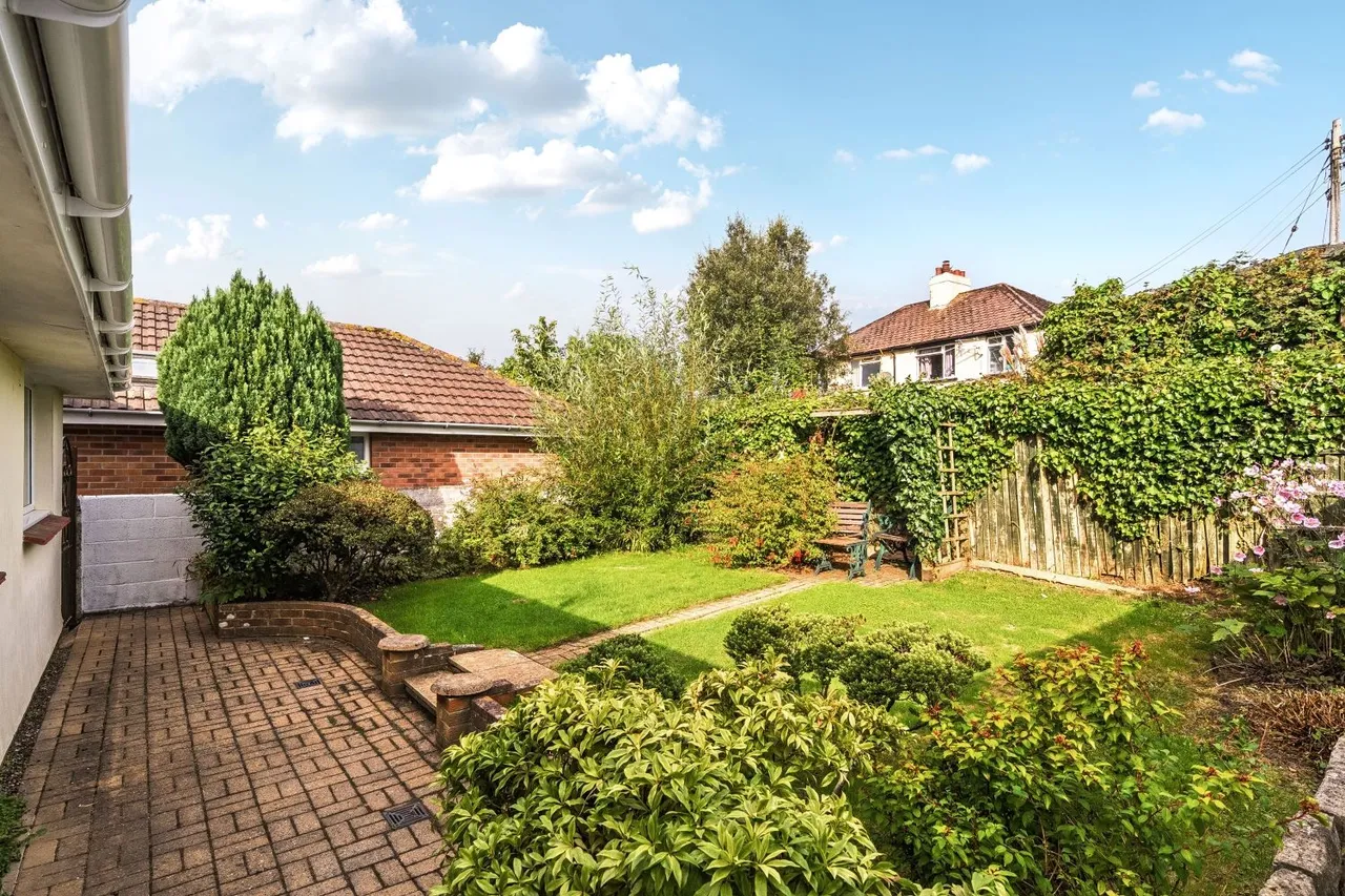 Denes Close, Landkey, EX32, photo 19