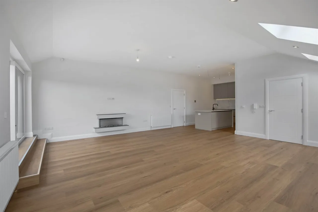 Hillsborough Road, Lisburn, BT27, photo 5