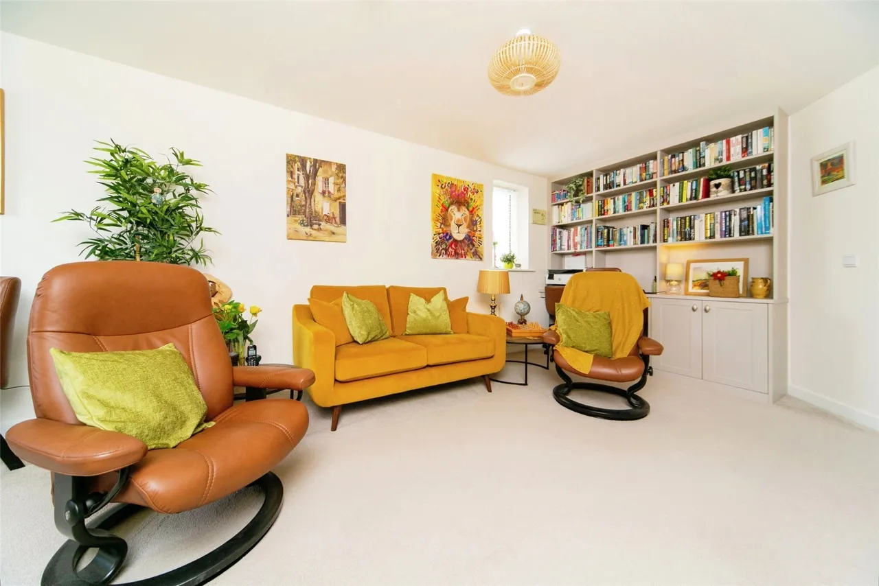 Hooton Road, Willaston, CH64, photo 7