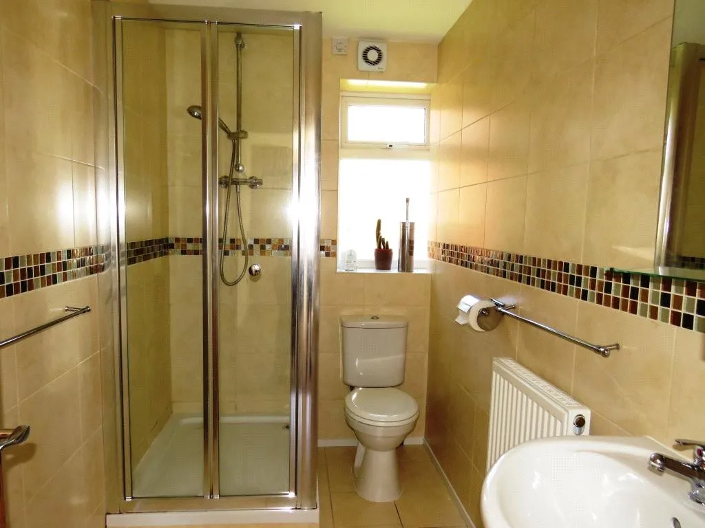 Middlemore Road, Northfield, B31, photo 13