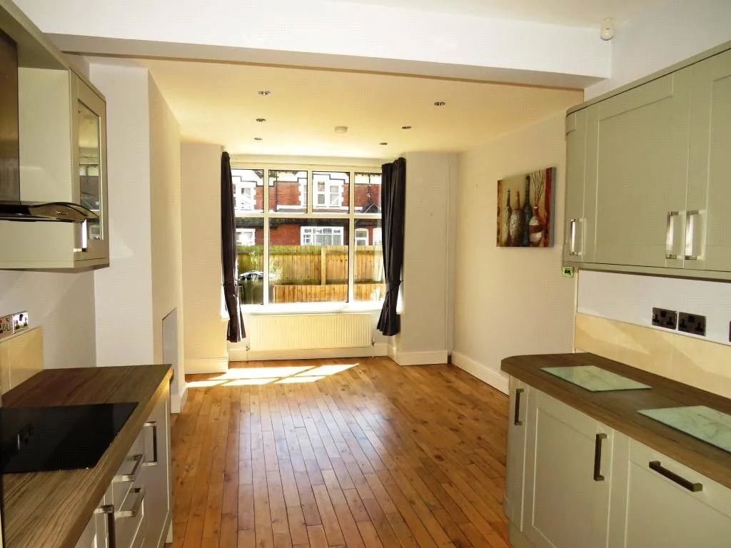 Middlemore Road, Northfield, B31, photo 2
