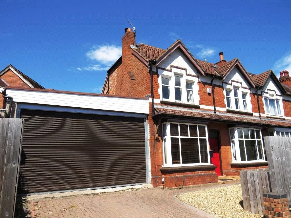 5 bed house for sale, Middlemore Road, Northfield, B31