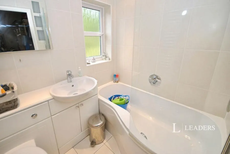 Wakerley Court, Quorn, LE12, photo 8