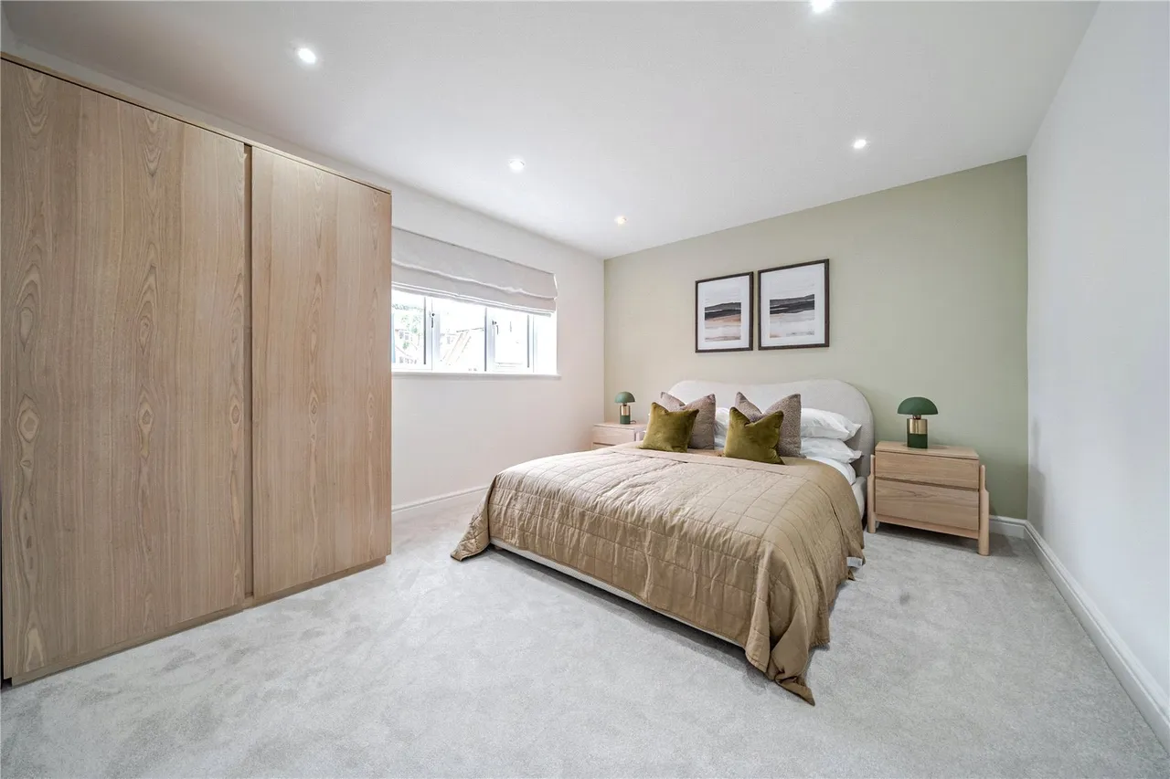 Bromley Common, BR2, photo 12
