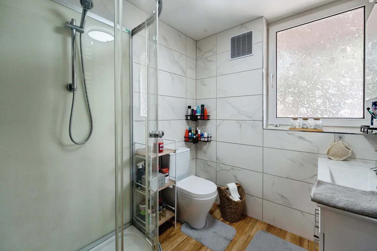 Ironmonger Row, London, EC1V, photo 16