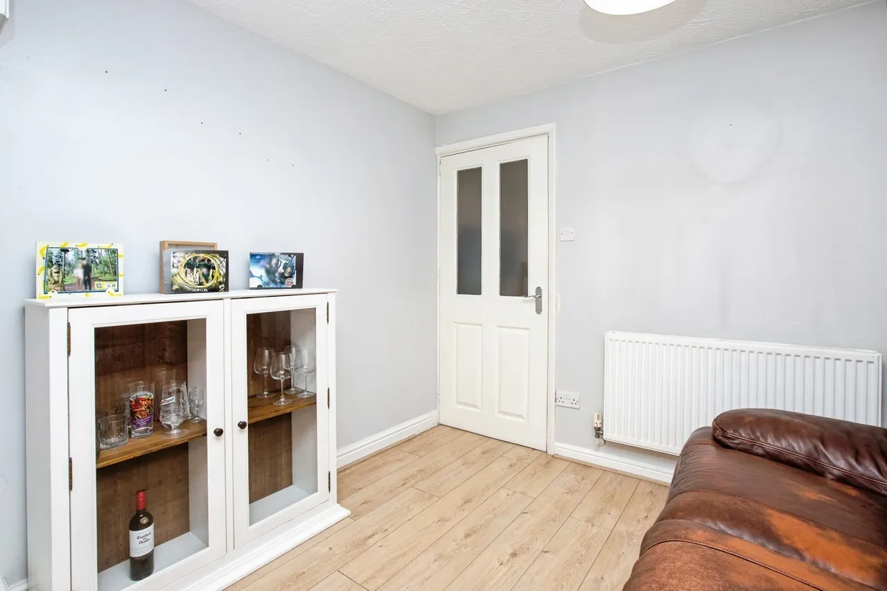 Crowtrees Drive, Sutton-in-Ashfield, Nottinghamshire, NG17, photo 8