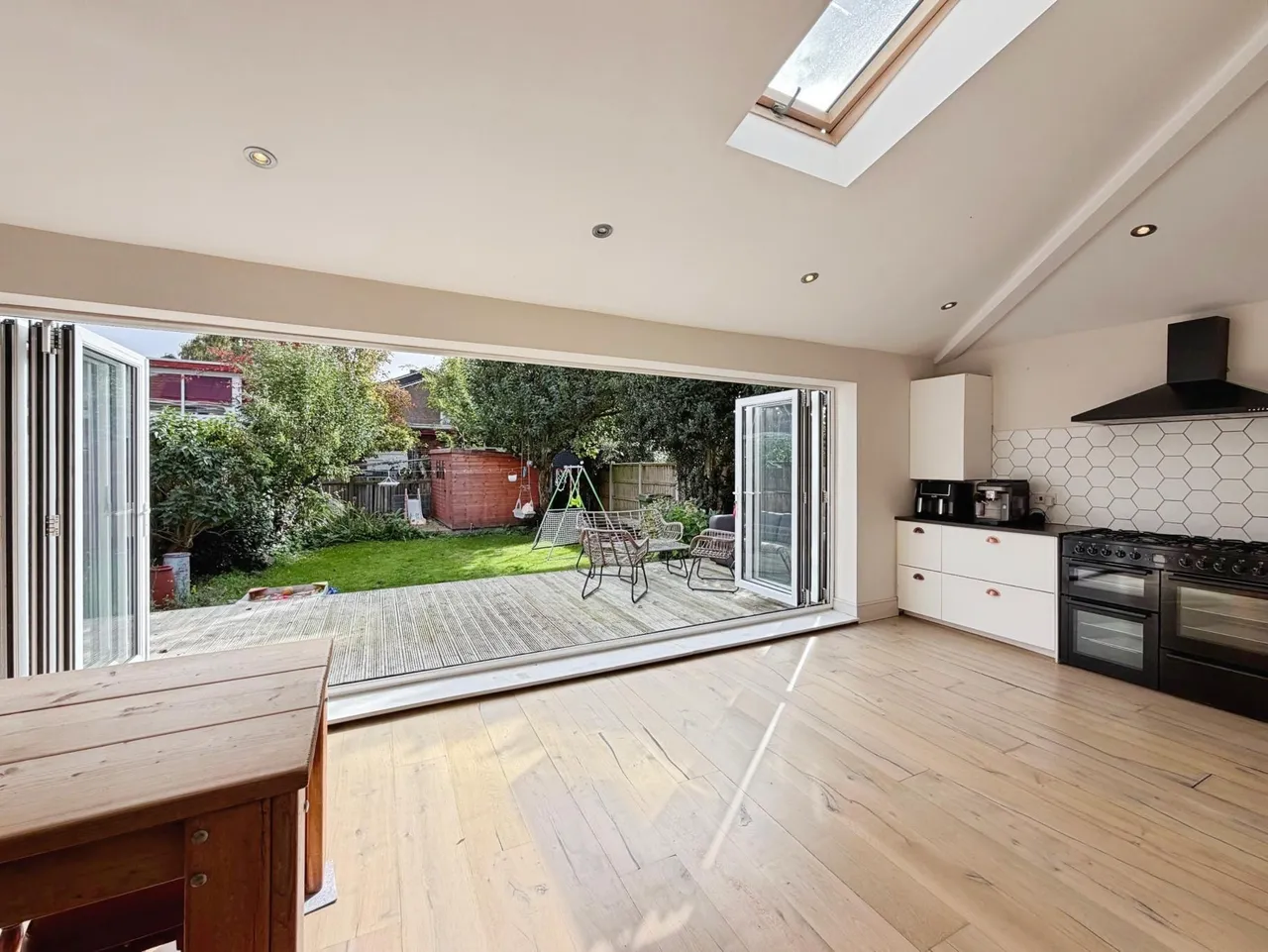 Riverbank Road, Liverpool, L19, photo 11