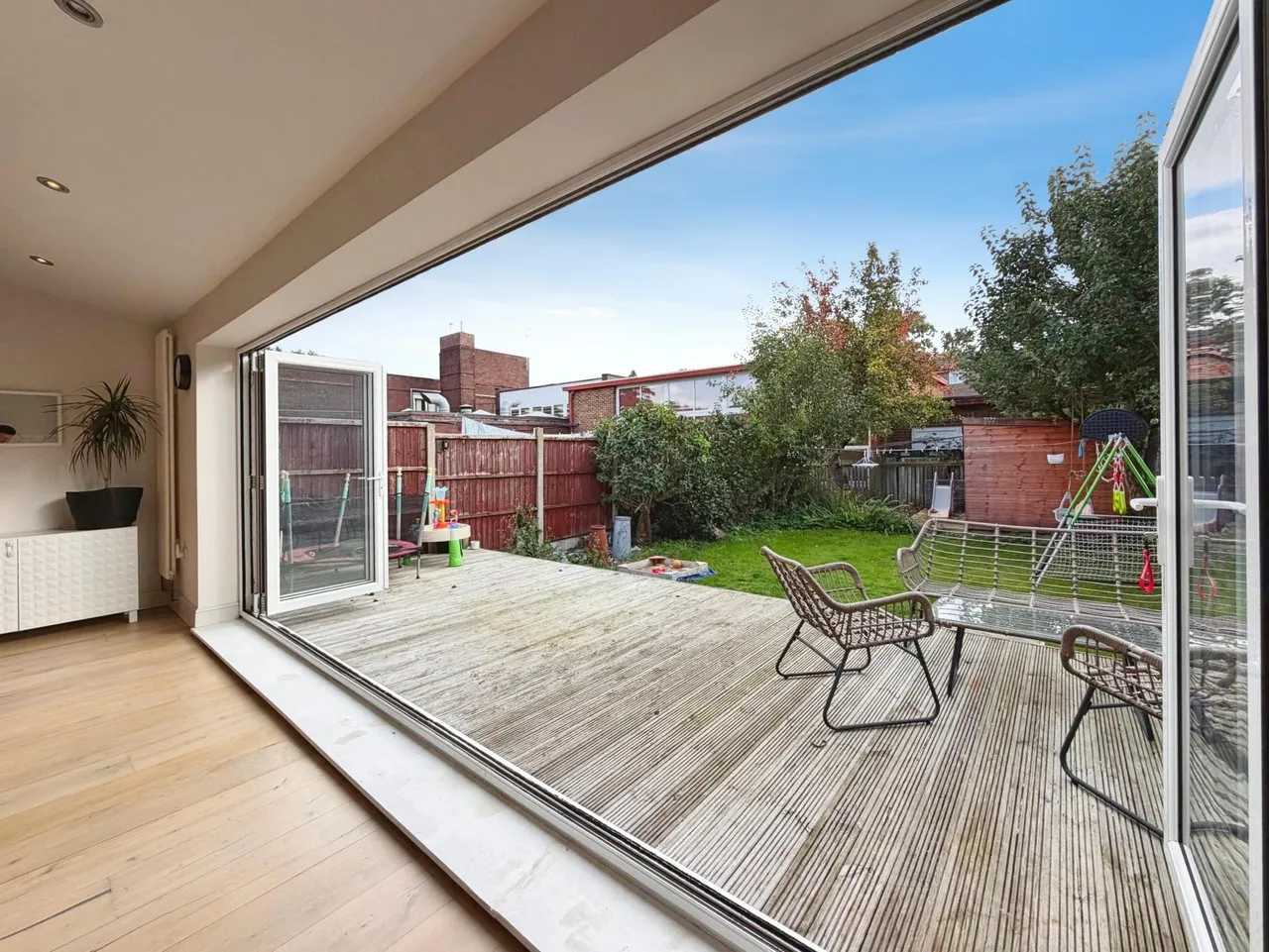 Riverbank Road, Liverpool, L19, photo 23