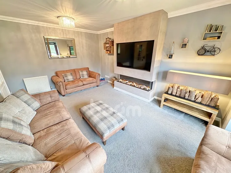 Patrickbank Wynd, Elderslie, PA5, photo 13