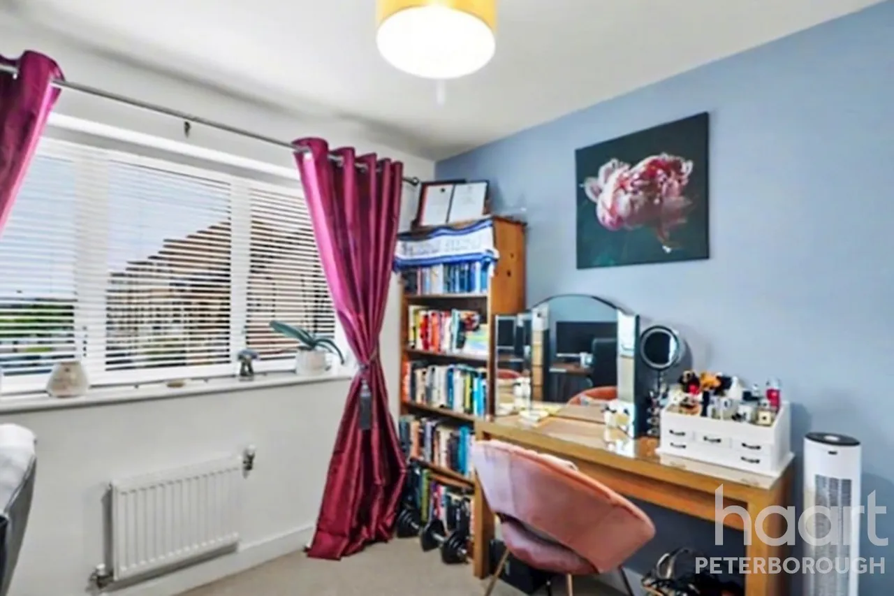 Hawksbill Way, Peterborough, PE2, photo 8