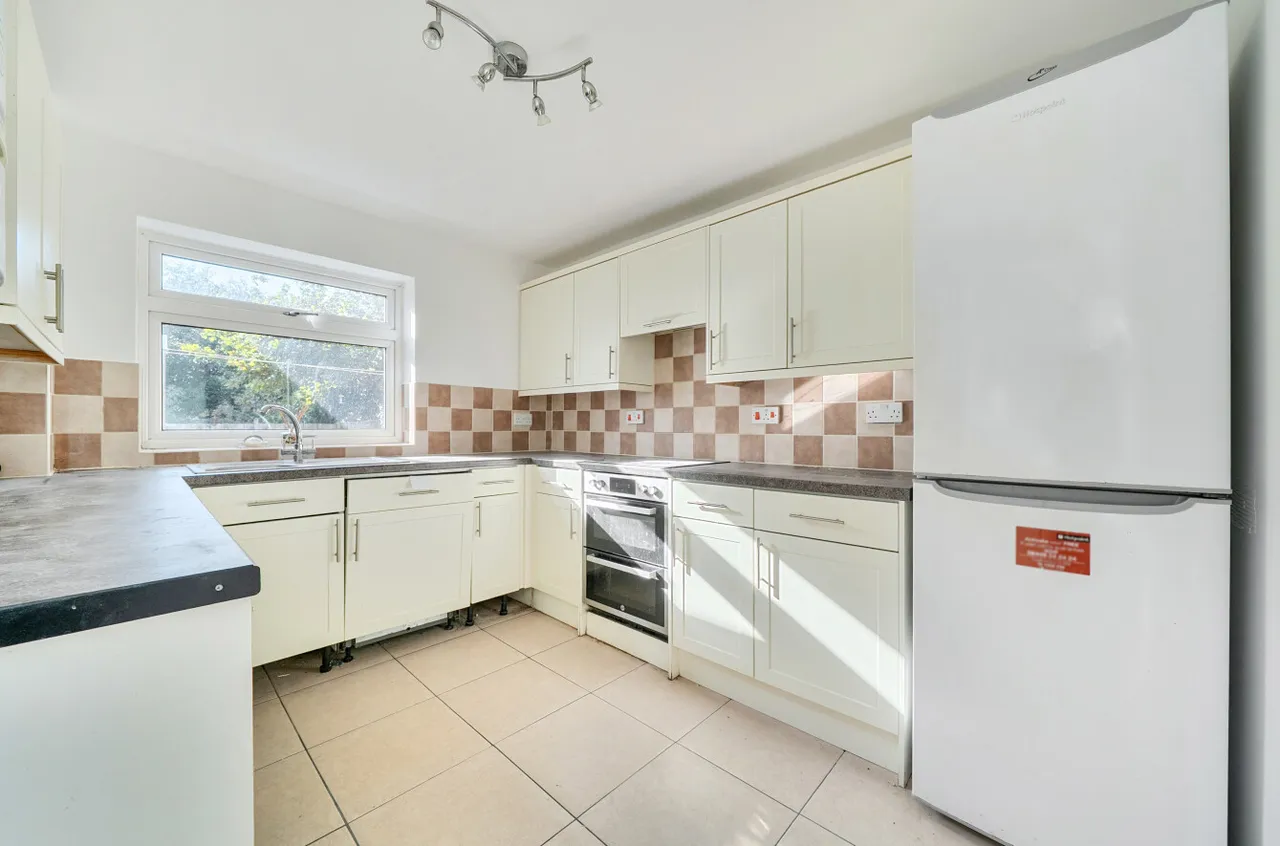 Cranbourne Park, Hedge End, SO30, photo 2