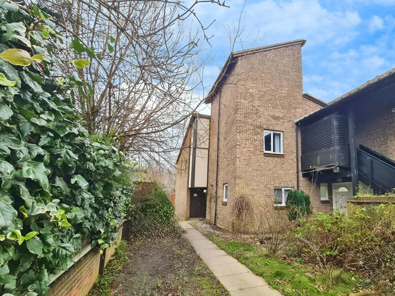 3 bed house for sale, Tranlands Brigg, Milton Keynes, MK13