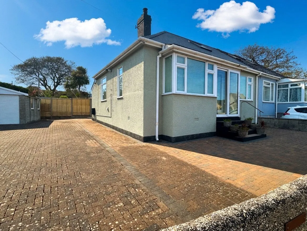 2 bed house for sale, Oakland Park, Falmouth, TR11