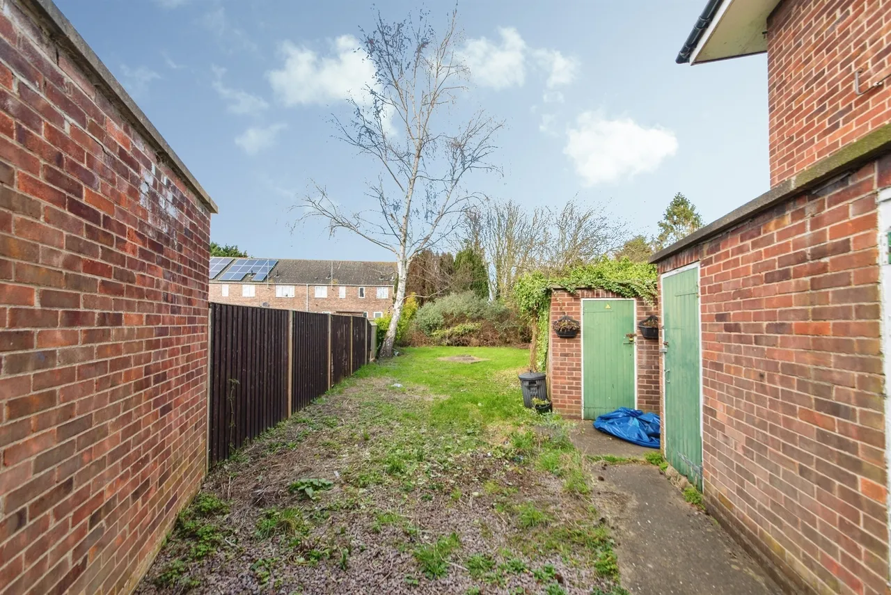Rowan Avenue, Spalding, PE11, photo 16