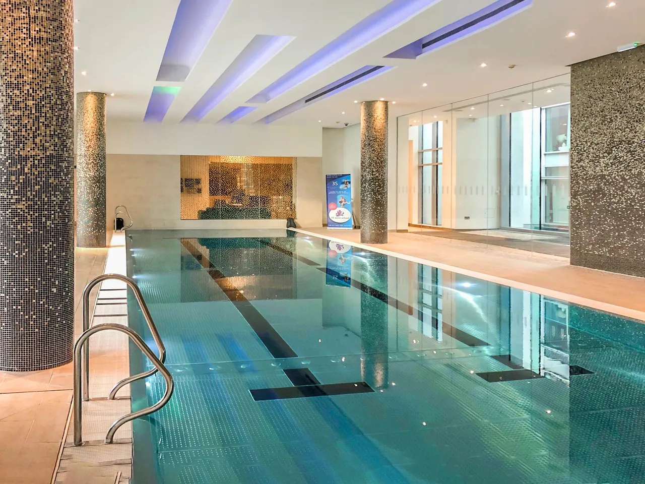 Flat 3302, 3 Pan Peninsula Square, London, photo 10