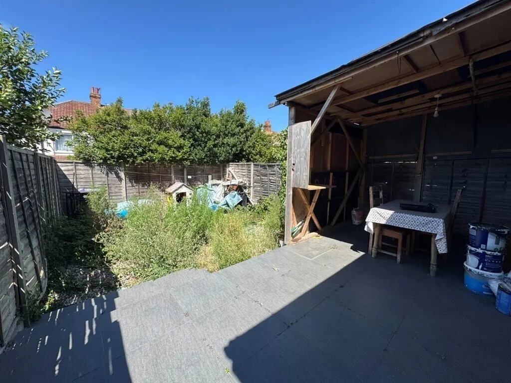 Tottenhall Road, London, N13, photo 7