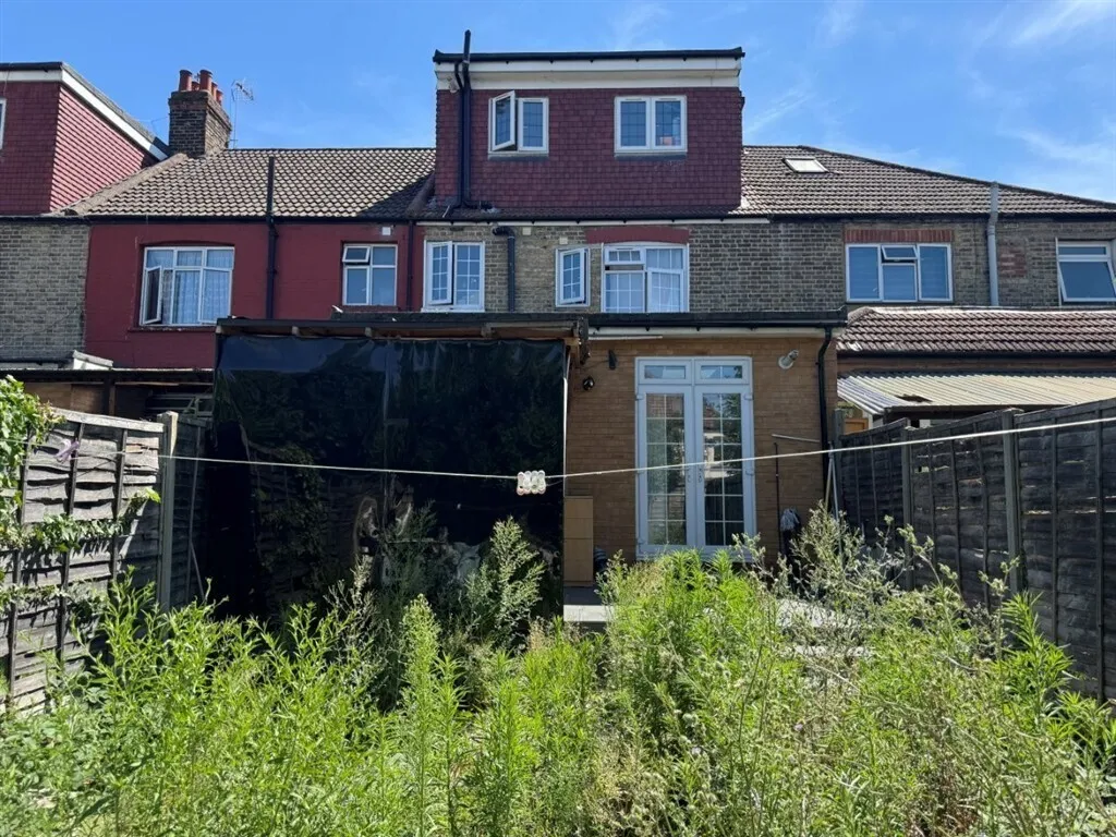 Tottenhall Road, London, N13, photo 2