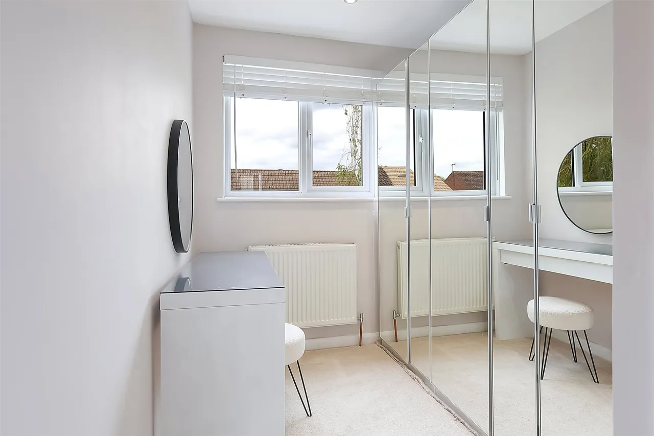 Poynes Road, Horley, RH6, photo 10