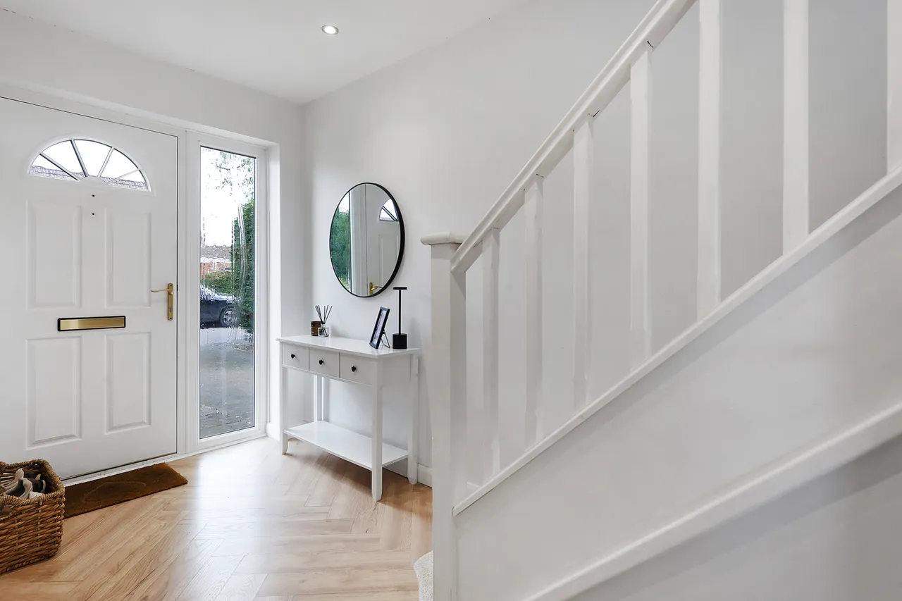 Poynes Road, Horley, RH6, photo 6