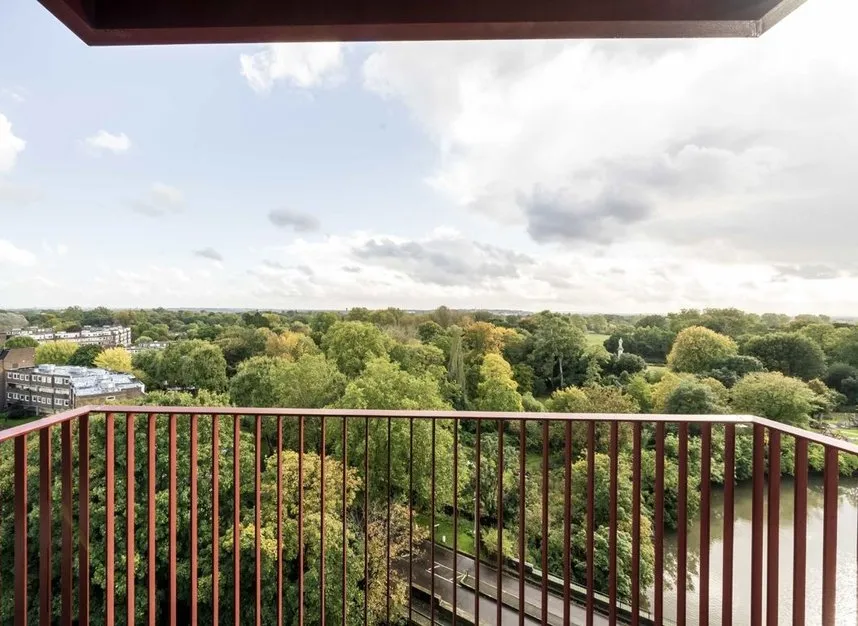 Brent Way, Brentford, TW8, photo 10