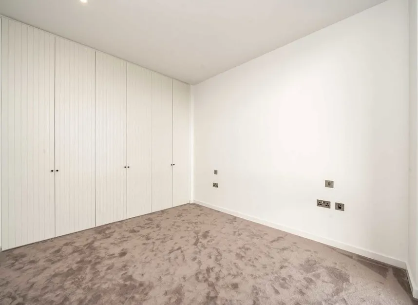 Brent Way, Brentford, TW8, photo 6