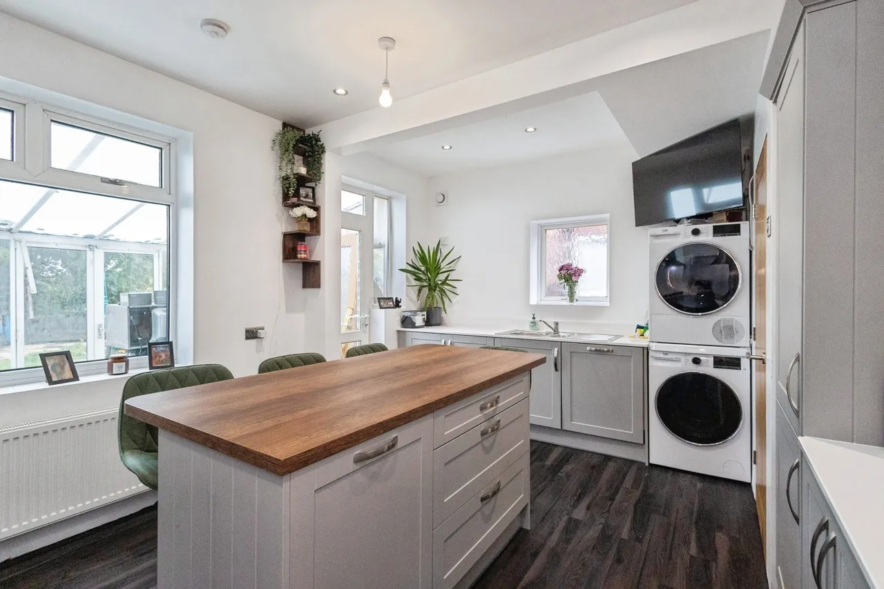 Oakwood Avenue, Audenshaw, M34, photo 7