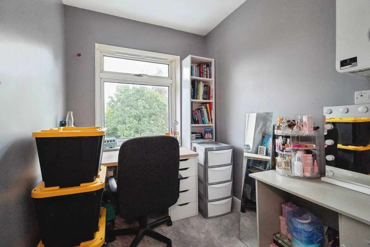 Oakwood Avenue, Audenshaw, M34, photo 15