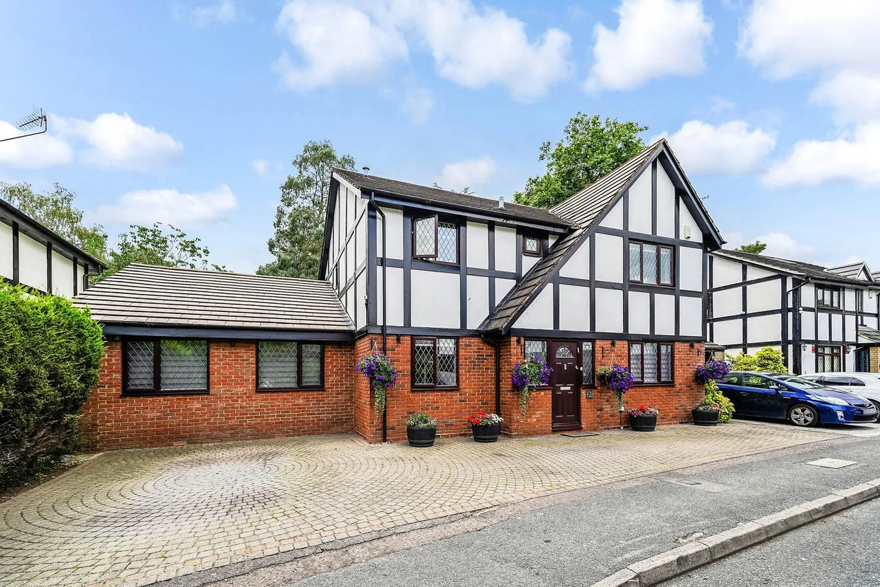Canterbury Close, Chigwell, IG7, photo 24