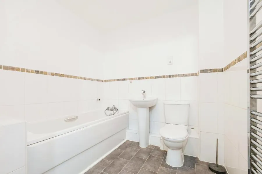 Witham Road, Romford, RM2, photo 11