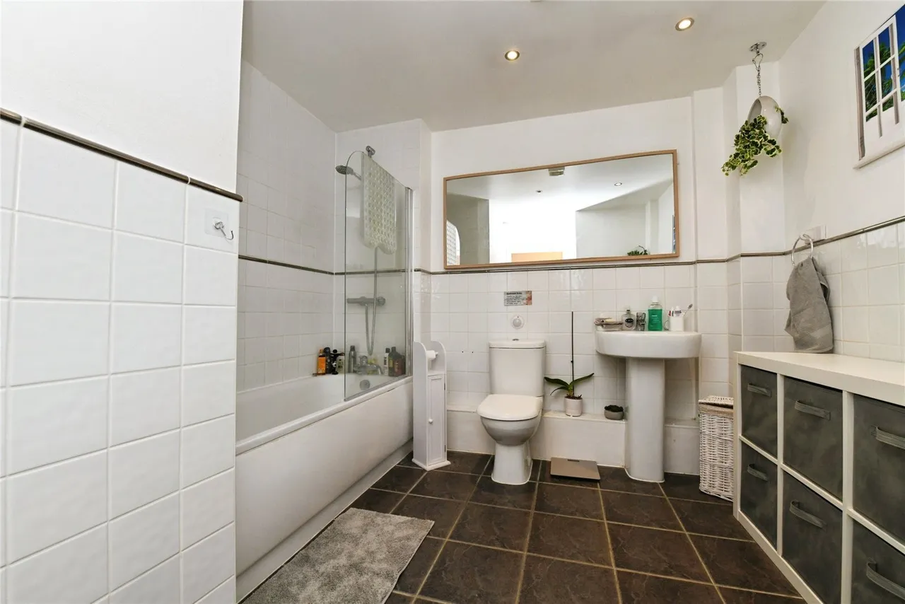 Mortymer Close, Little Canfield, Dunmow, Essex, CM6, photo 8