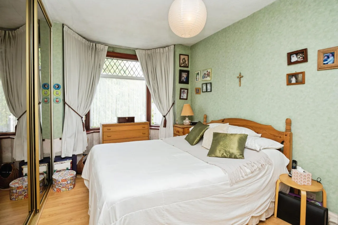 Avondale Road, London, E17, photo 15