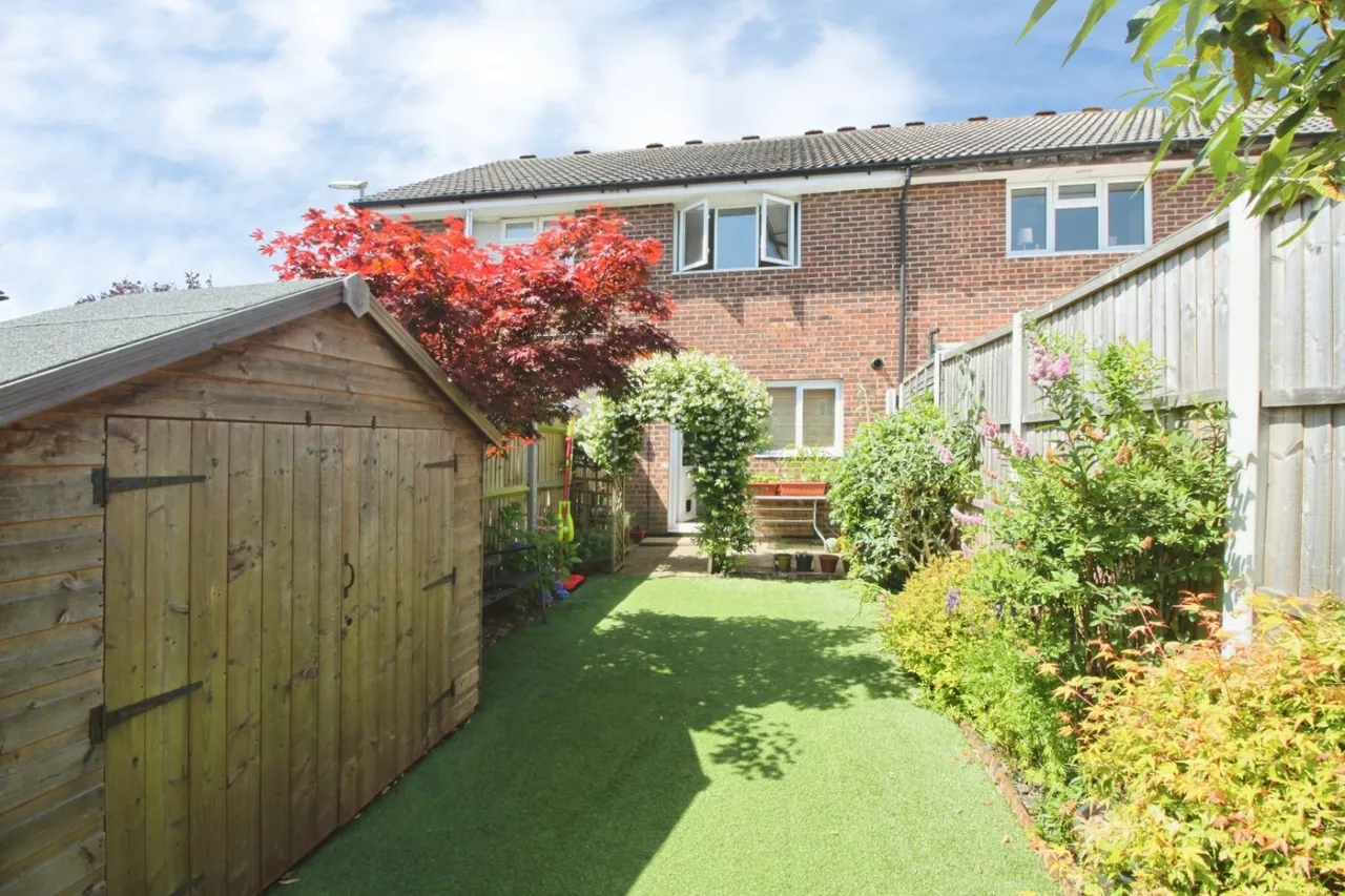 2 bed house for sale — Chillerton, Netley Abbey, Southampton, SO31 5GU