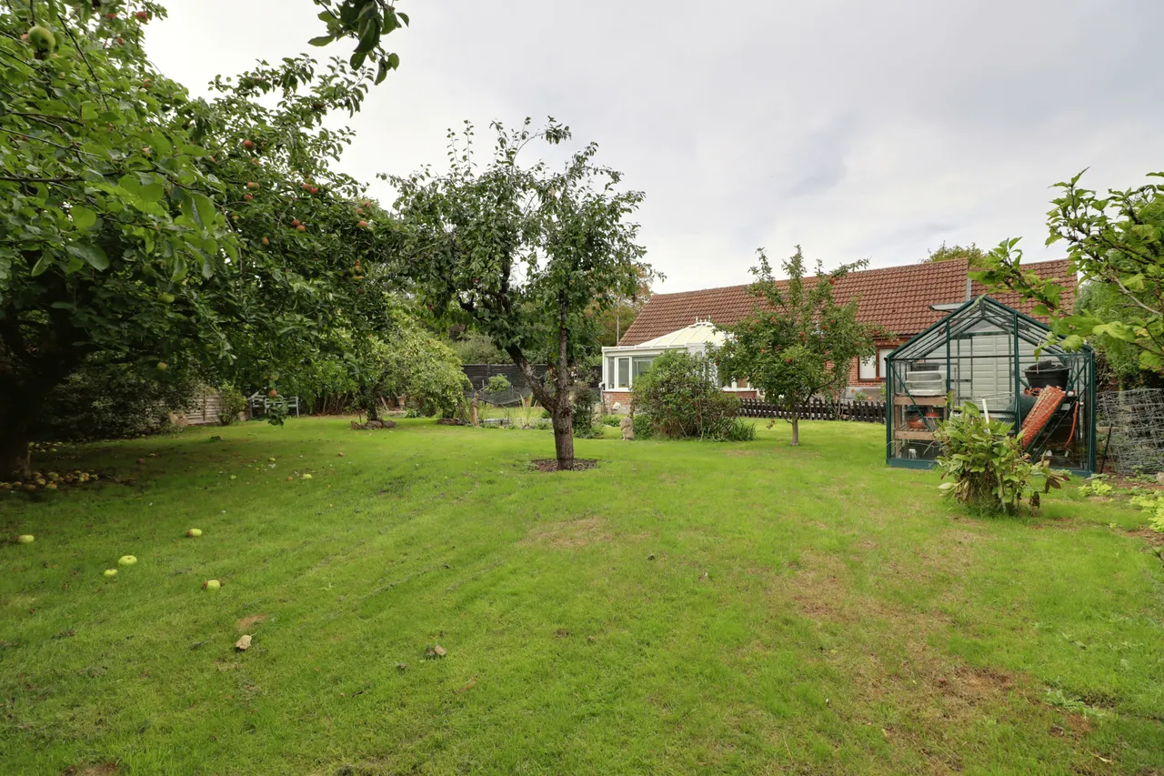 Main Street, Torksey, LN1, photo 27